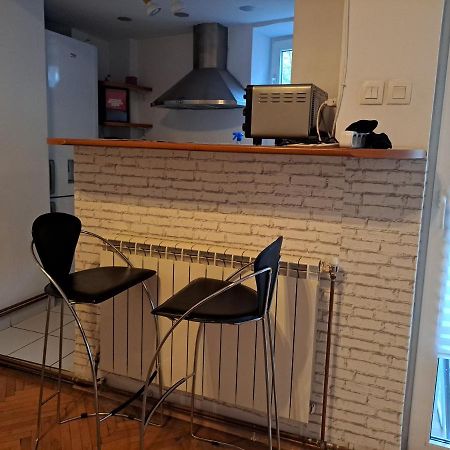 Downtown Apartment Piata Romana Bükreş Dış mekan fotoğraf