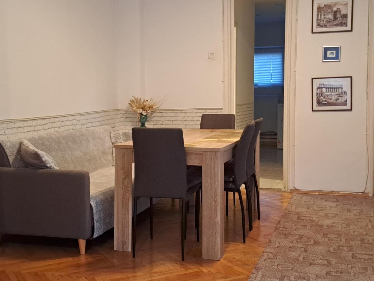Downtown Apartment Piata Romana Bükreş Dış mekan fotoğraf